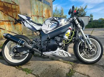 suzuki gsx-r und cagiva raptor 1000