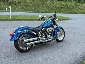 schöne harley davidson softail fat boy