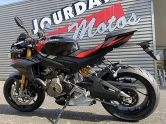 aprilia tuono 660 factory 2025