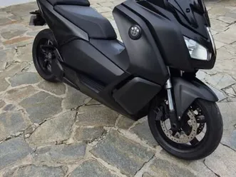 bmw c évolution short range full black mat parfait état