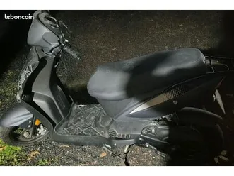 vend scooter kymco agility
