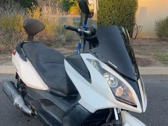 scooter 125 kymco contrôle technique ok