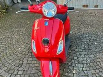 piaggio vespa 50 lx - 2013