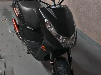 peugeot streetzone 2t