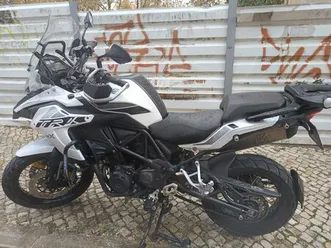 mota muito nova impecável cacém e são marcos