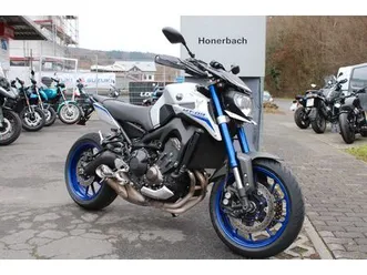 yamaha mt-09 street rally