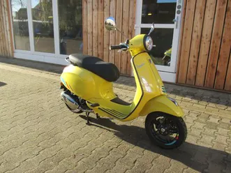 vespa primavera 125 s