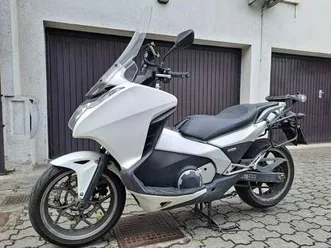 honda integra top bianco