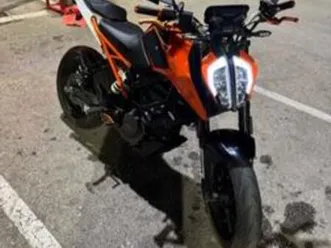 ktm - duke125