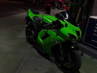 kawasaki - zx6r 2008
