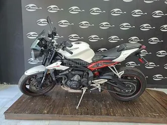 triumph - street triple