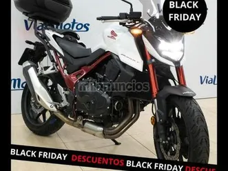 honda - cb 750 hornet