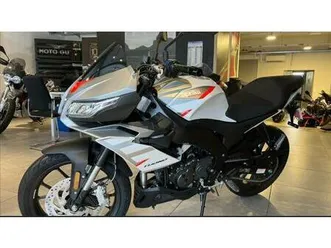 vendo aprilia tuono 125 (2025) usata a genova (codice 9887767) - moto.it