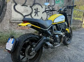 vendo ducati scrambler 800 icon (2017 - 20) usata a roma (codice 9887879) - moto.it