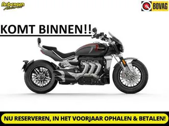 triumph rocket 3 gt rood