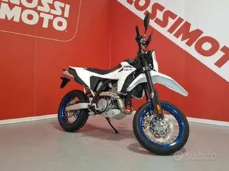 suzuki dr-z 4 sm dr-z 4 sm my25 (-)