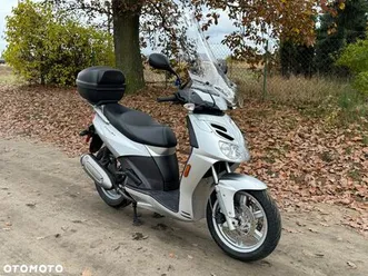 aprilia sportcity