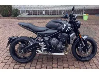 triumph trident 660