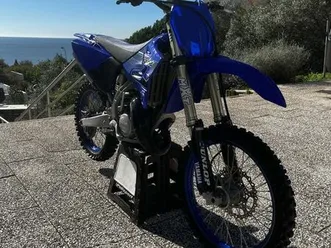yamaha yz125. oeiras e são julião da barra, paço de arcos e caxias
