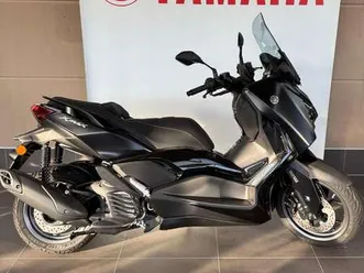 yamaha x-max 125