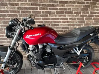 kawasaki zr7 (nur noch bis 14.12)