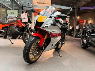 yamaha r7 world gp 60th anniversary/ neuwertig/ 1. hand/ 2.064 km