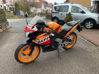 honda cbr 125r ( repsol )