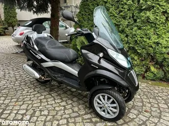 piaggio mp-3
