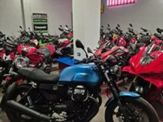 moto guzzi v7 iv stone 2026 km 2 nuova