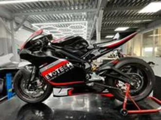 triumph street triple 765 rs kit moto2 - 2018