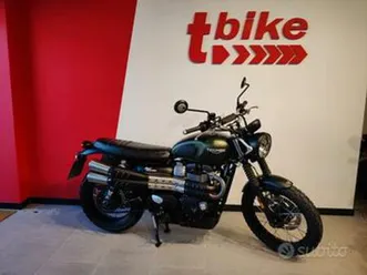 triumph street scrambler 900 accessoriata