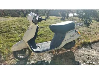 yamaha beluga scooter
