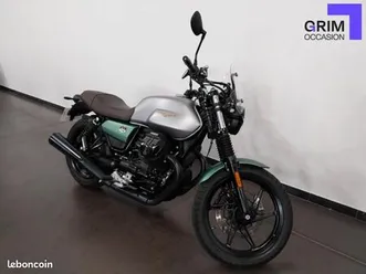 moto-guzzi v7 850 stone centenario