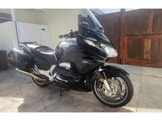 2010 honda st1300
