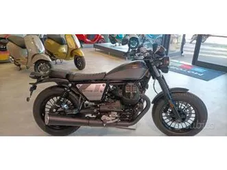 moto guzzi v9 bobber se special edition