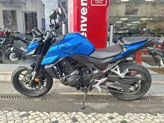 honda hornet 750 abs a2 1ere main 06/2025 700 kms