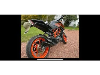 125er ktm duke 125 / b196 / wenig km / abs / bj2023/tüv neu
