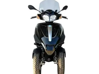 piaggio mp3 lt 300