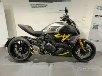 ducati diavel 1260 s ducati red