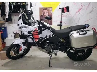 ducati desert x 2022