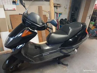 moto scooter honda panthéon
