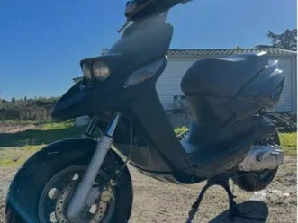 yamaha bw’s 50 ng (rocket) – 2006 – très bon état – révisé / prêt à rouler