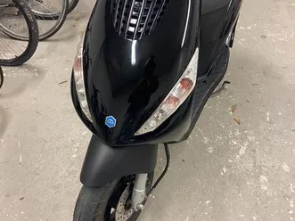 piaggio zip 4t