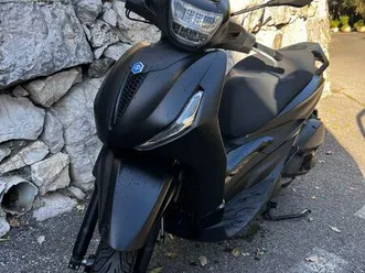 piaggio beverly 300 deep black 09/23