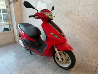 piaggio fly 50 →