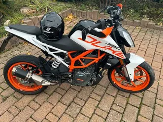 ktm duke 390