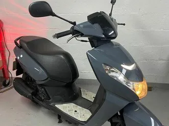 kisbee 50 scooter