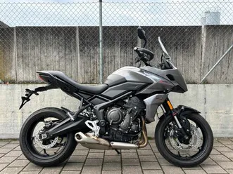 triumph tiger sport 660