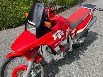 suzuki 800 dr