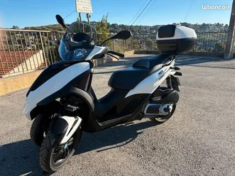 piaggio mp3 yourban